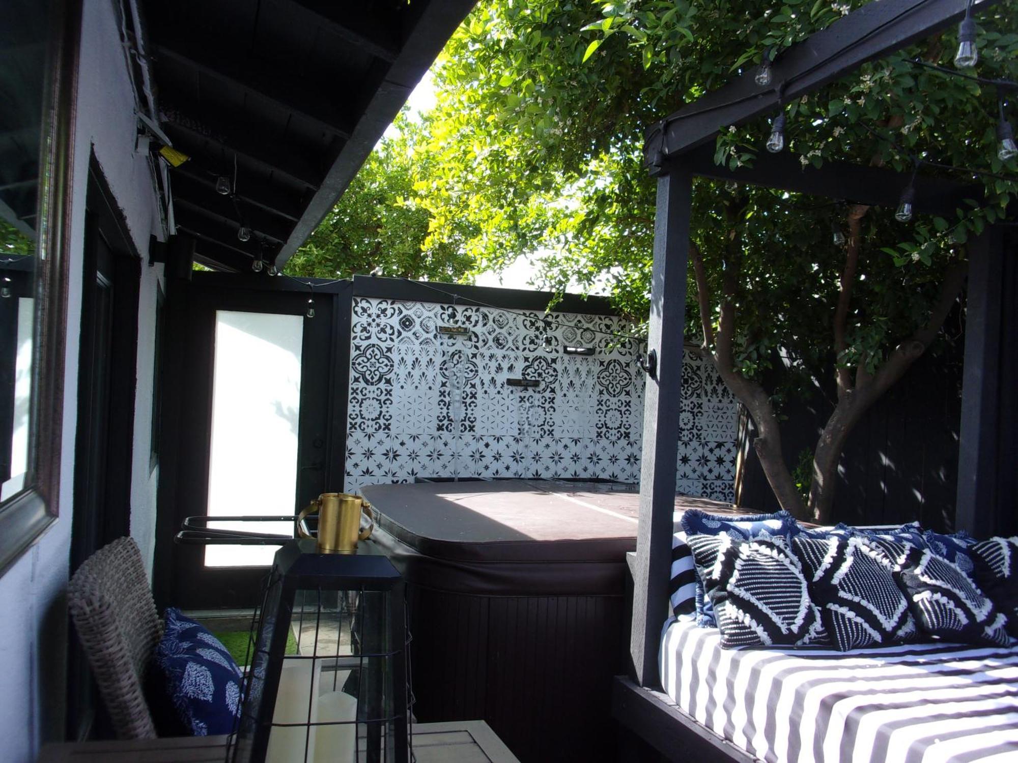 Updated Dwntwn 2Bd Twnhse W/Hot Tub& Private Patio 棕榈泉 外观 照片