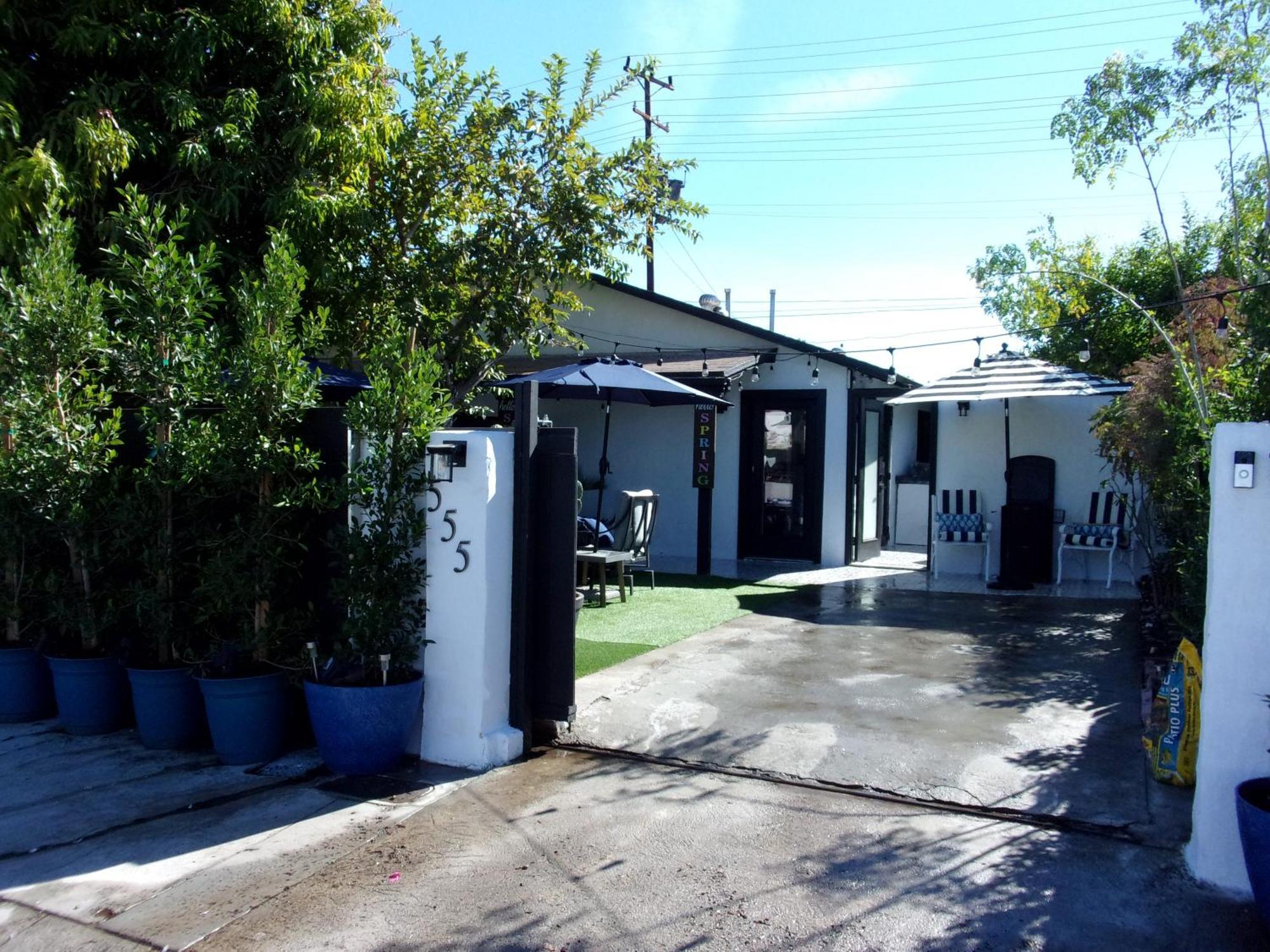Updated Dwntwn 2Bd Twnhse W/Hot Tub& Private Patio 棕榈泉 外观 照片